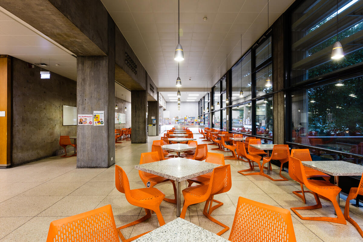 Tables and chairs in cafeteria K2