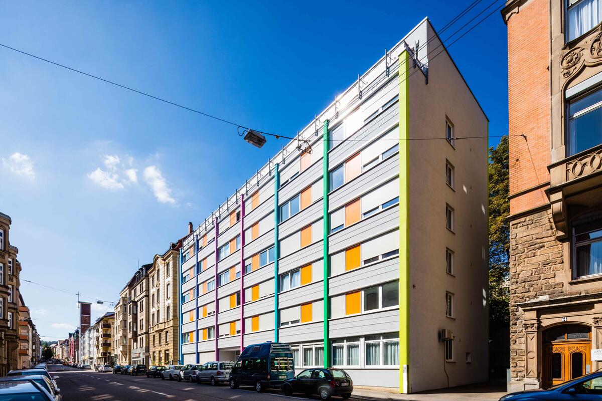 Exterior view of the dormitory Theodor-Heus-Heim