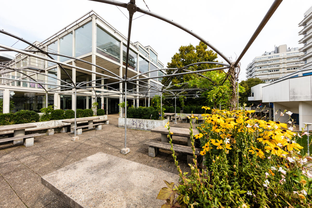 View of the inner courtyard of the refectory in Vaihingen