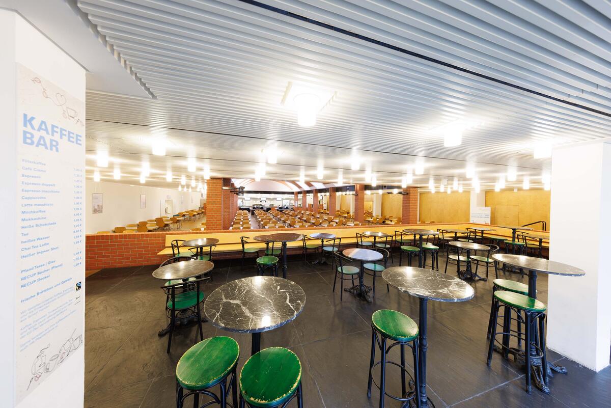 Dining room and seating area of the coffee bar in the Mensa Central